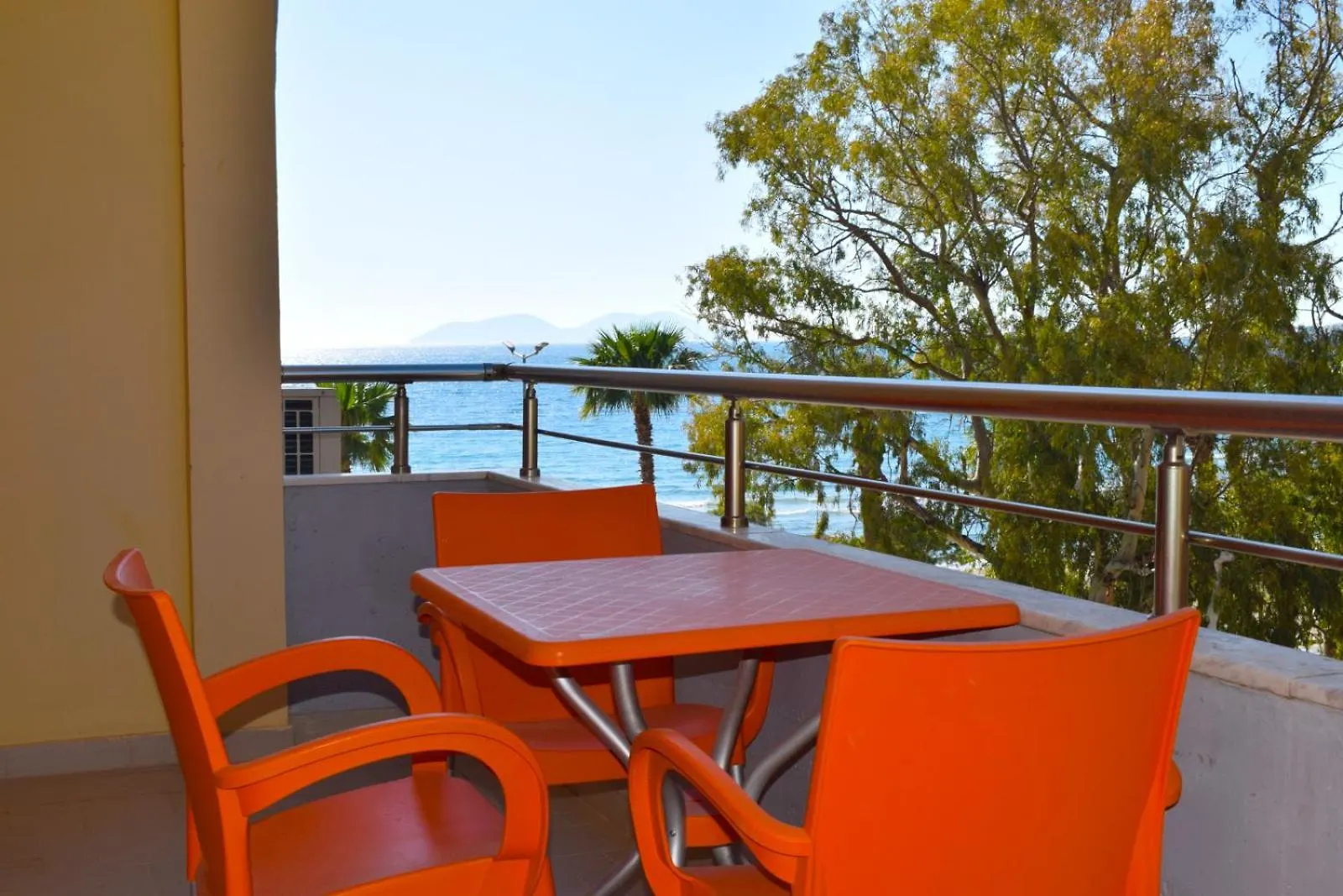 Beachfront Studio 3 By Vlora Office アパート Vlorë